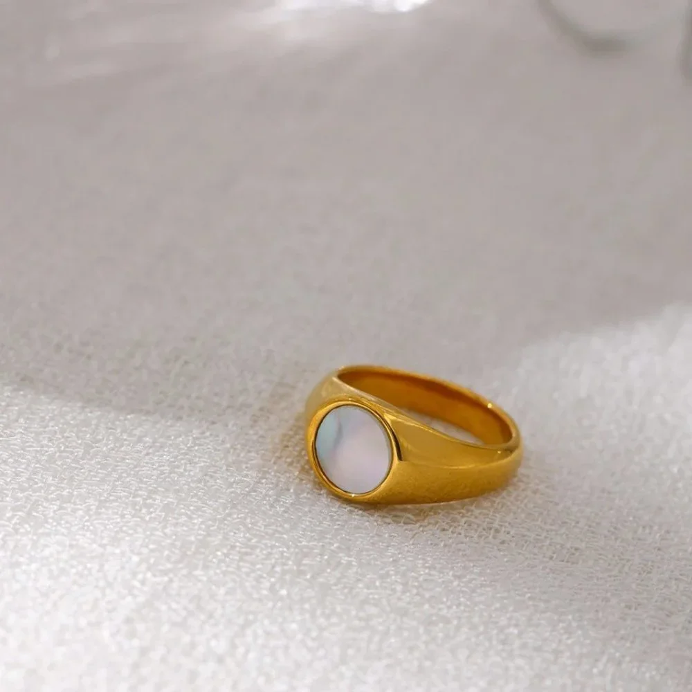 New 18K Gold Plated Mother Of Pearl Signet Ring